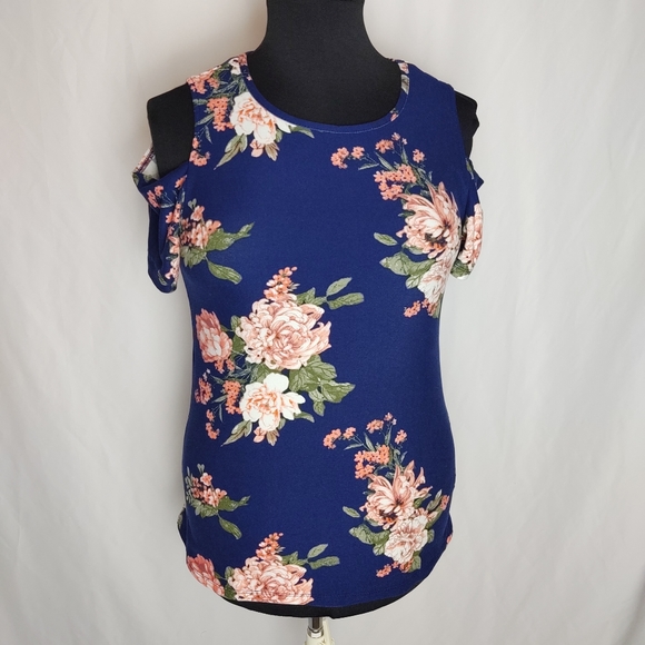 Wishful Park Tops - Wishful Park Floral Cold Shoulder Top size M